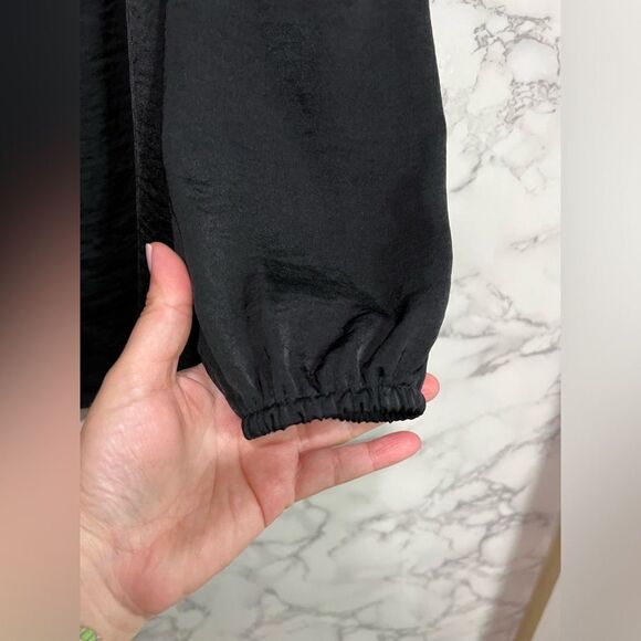 VINCE CAMUTO Three-Quarter Puff Sleeve Top Size S - Picture 4 of 11